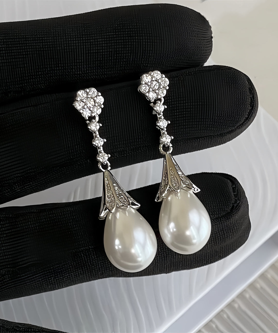 Stylish Silk Copper Zircon Water Drop Drop Earrings