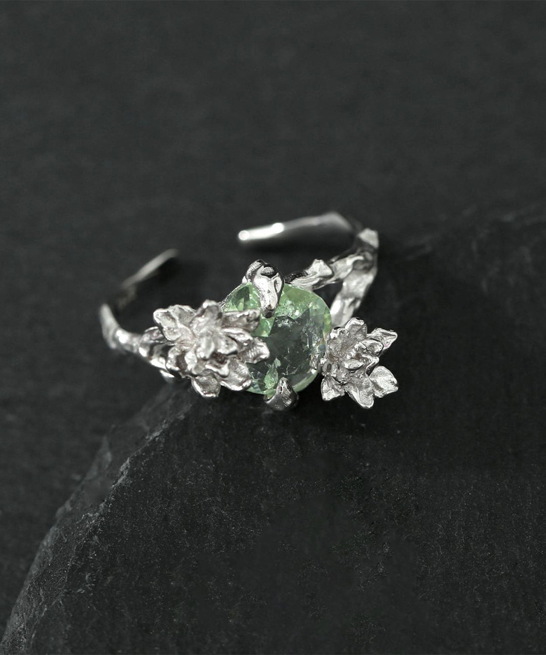 Stylish Silk Sterling Silver Alloy Gem Stone Open Rings