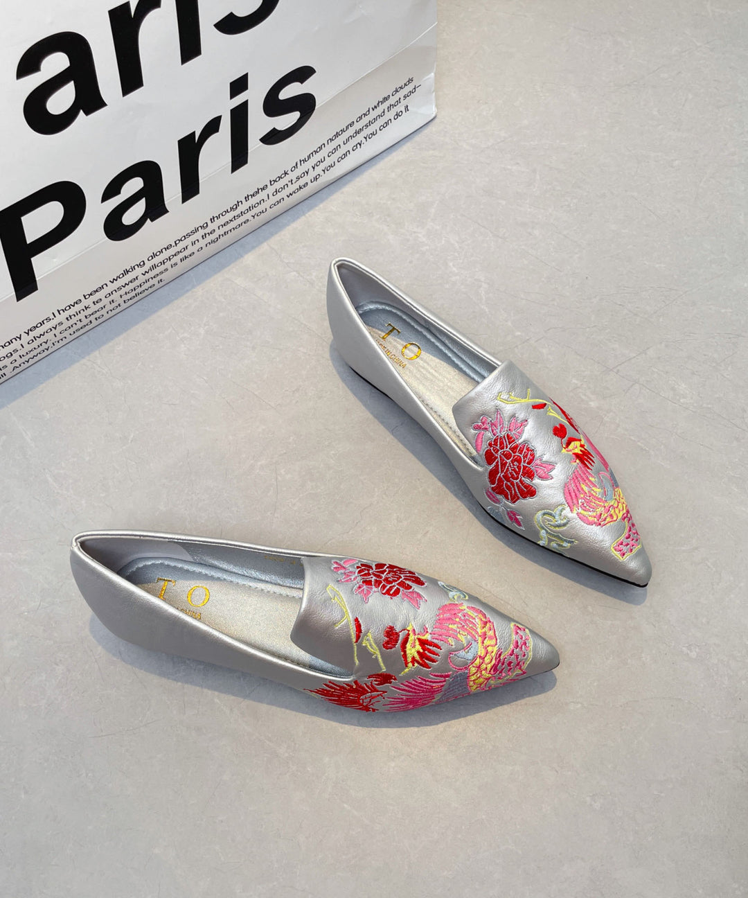 Stylish Silver Faux Leather Embroidered Flat Shoes Pointed Toe