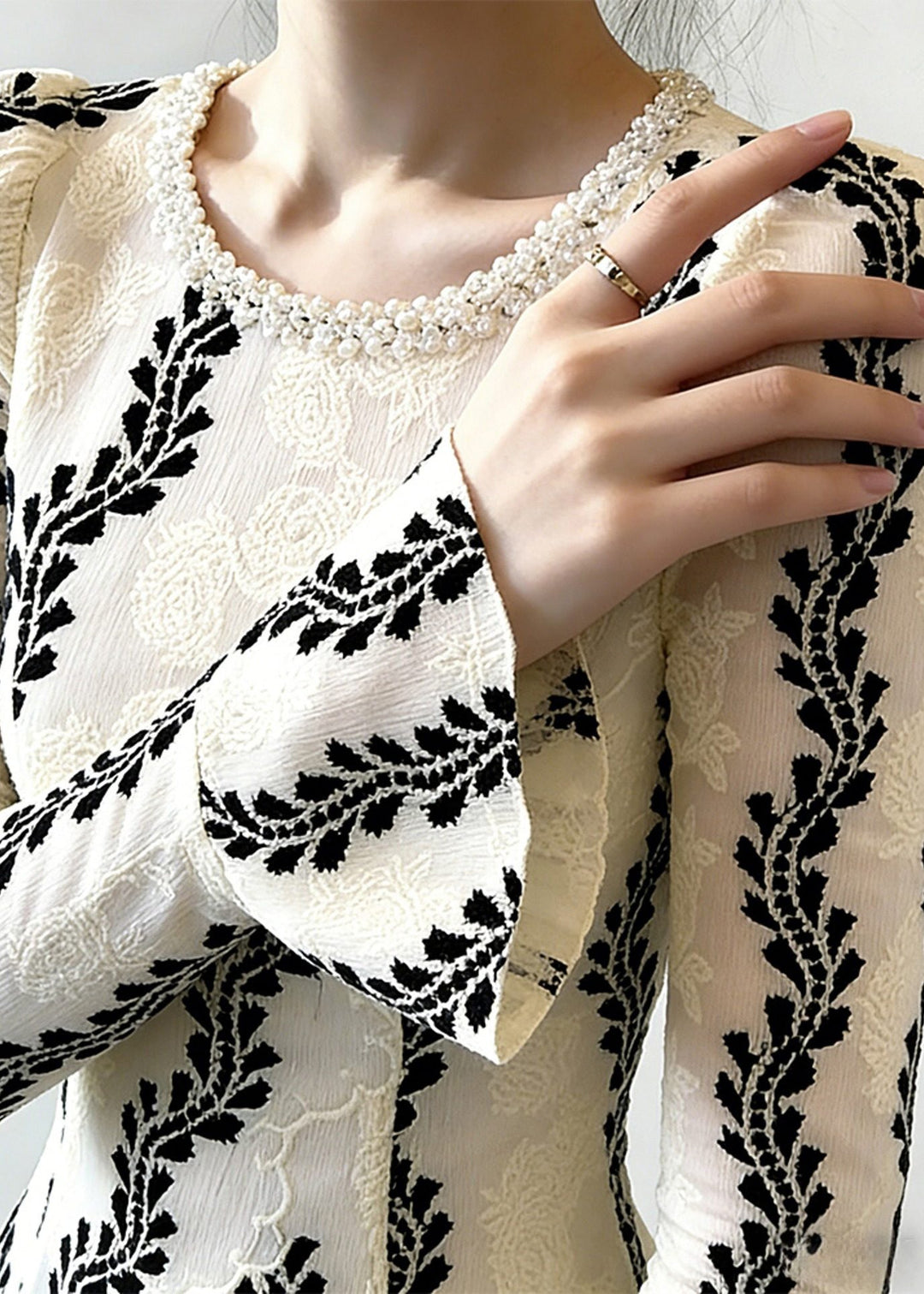 Stylish White Jacquard Chiffon Shirt Top Flare Sleeve