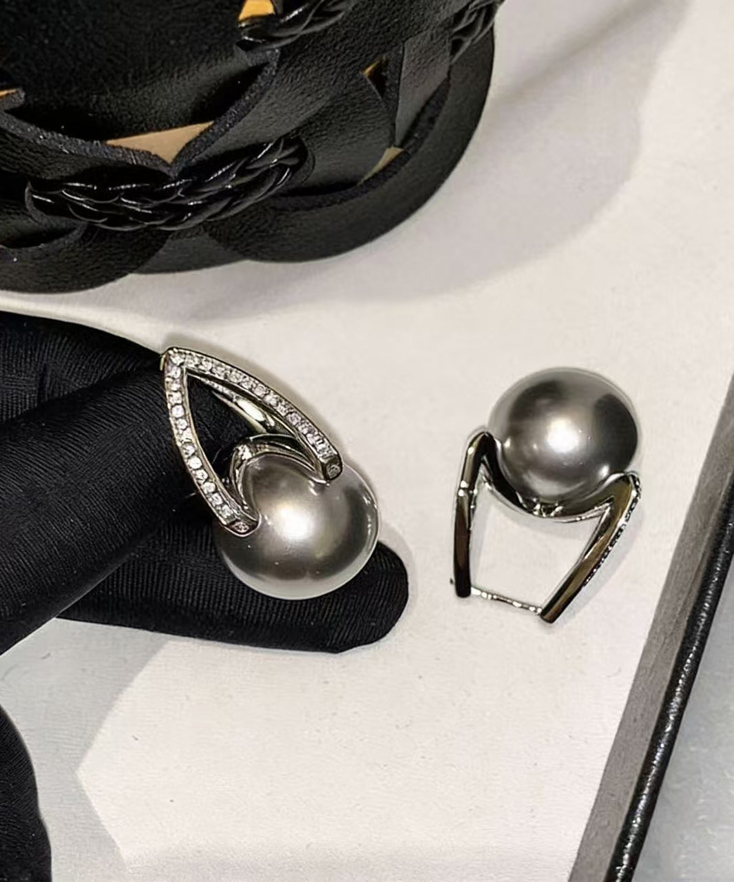 Stylish White Pearl High Quality Zircon Drop Earrings - Omychic