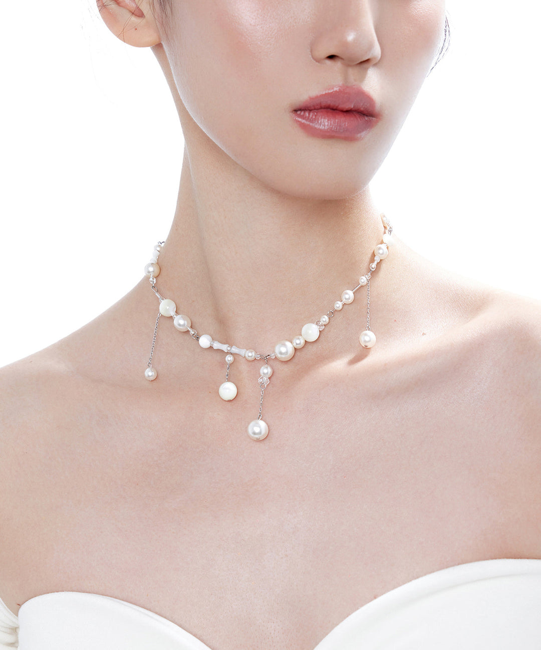 Stylish White Tassel Pearl Adjustable Silver Choker