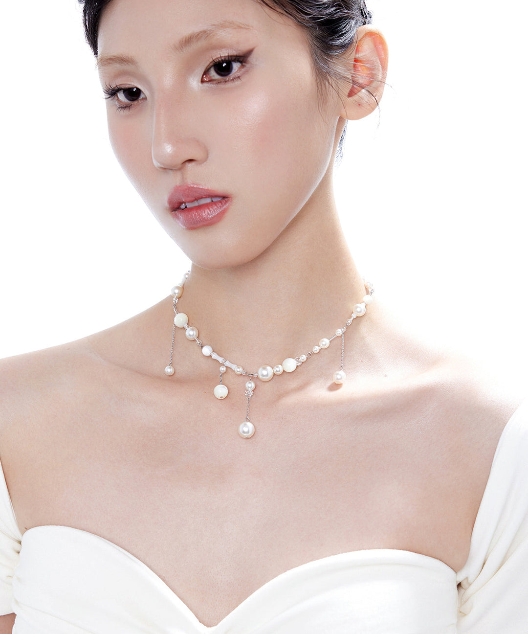 Stylish White Tassel Pearl Adjustable Silver Choker