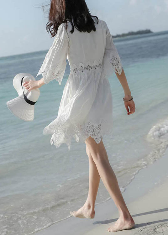 Stylish White V Neck Lace Patchwork Mid Dress Half Sleeve