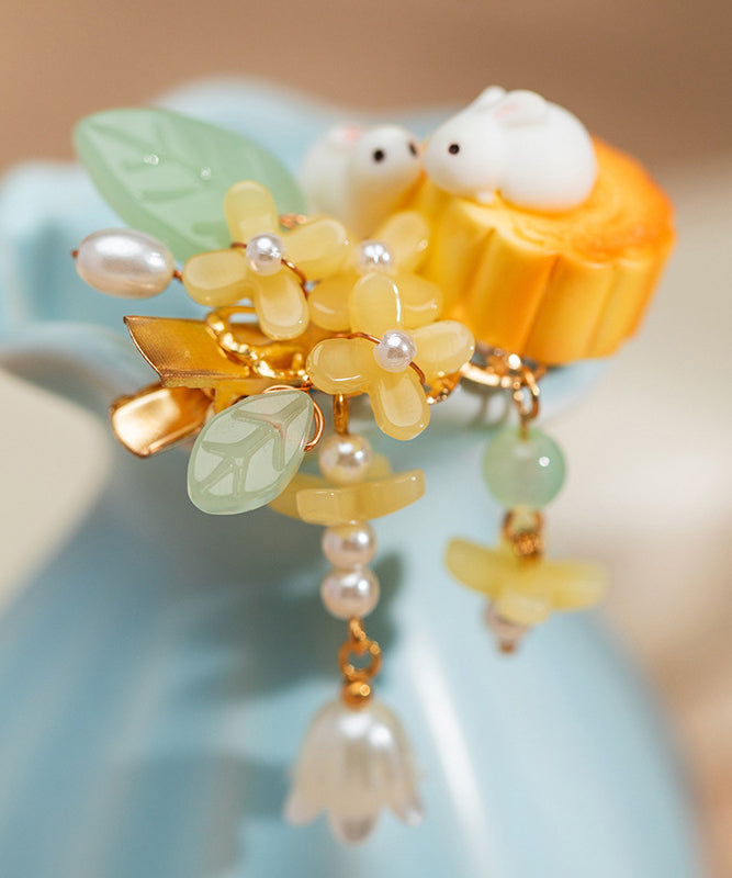 Stylish Yellow Copper Alloy Pearl Resin Tassel Kids A Pair Hairpin