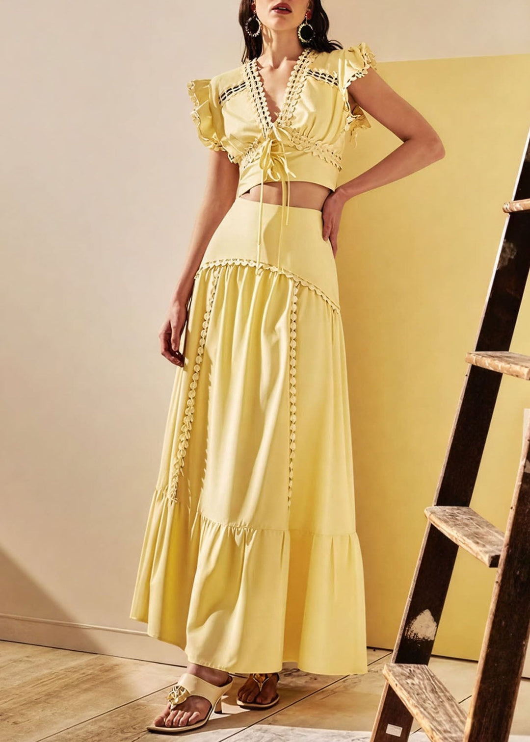Stylish Yellow V Neck Patchwork Top And Skirts Cotton Two-Piece Set Summer
