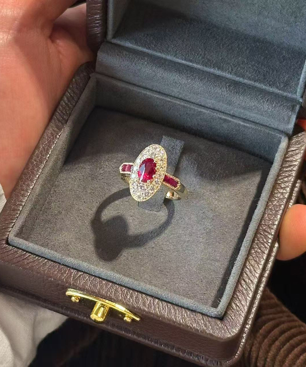 Stylish Zircon Alloy Oval Imitation Ruby Rings