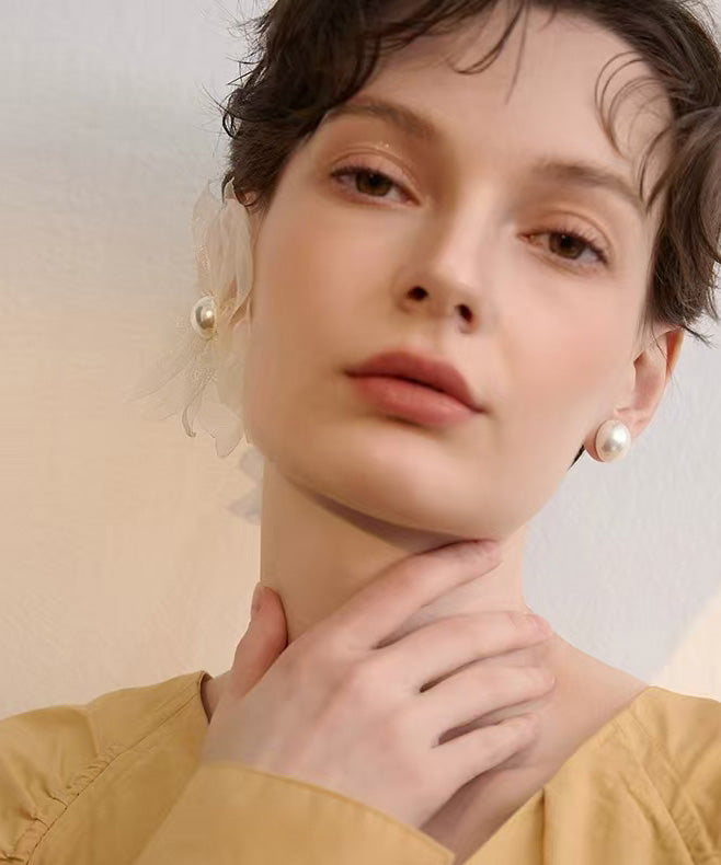 Unique Asymmetric Tulle Flower Pearl Stud Earrings