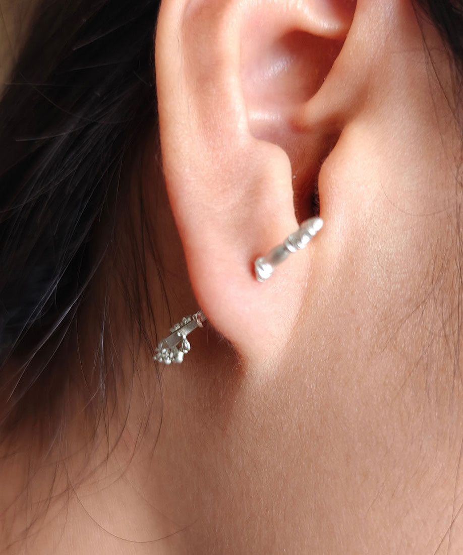 Unique Design Smart Sword Silver Gilding Stud Earrings - Omychic