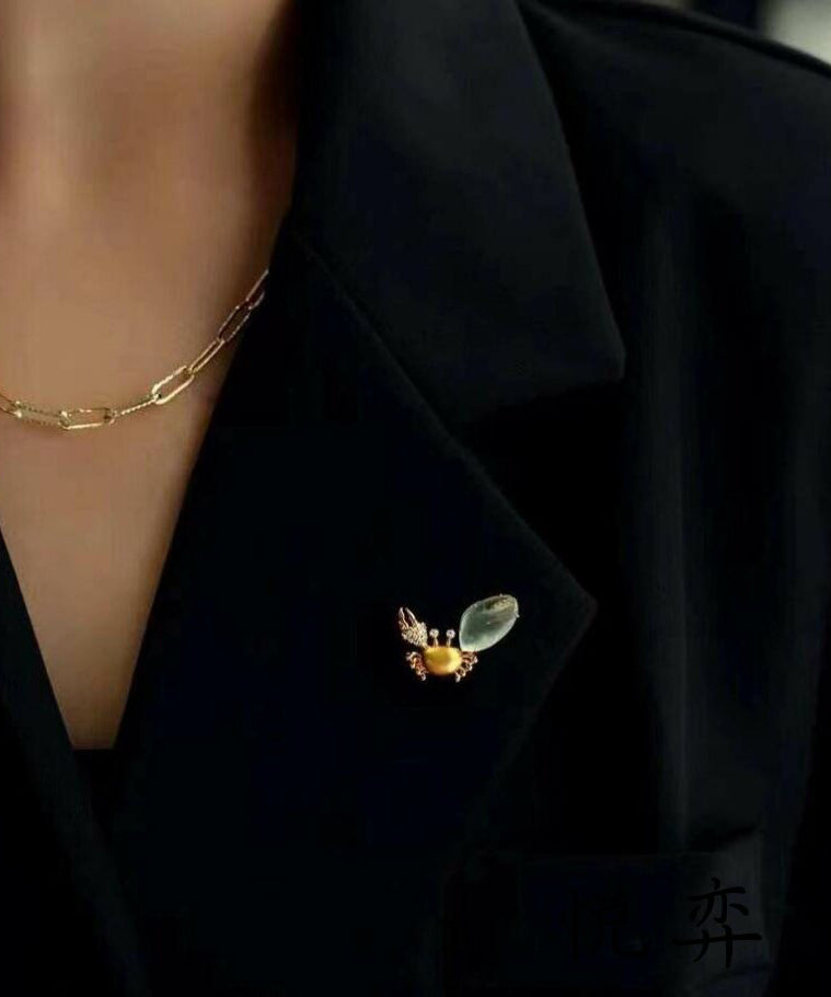 Unique Gold Alloy Zircon Chalcedony Crab Brooches