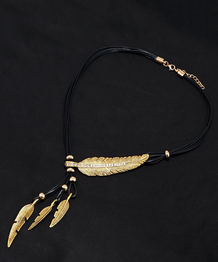 Unique Gold Copper Alloy Zircon Feather Leaf Pendant Necklace