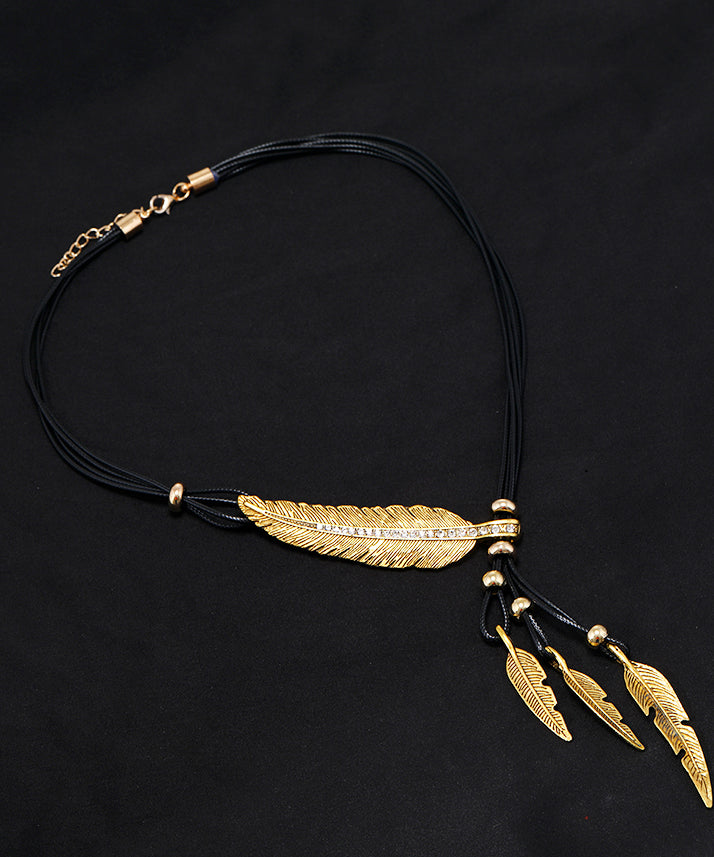 Unique Gold Copper Alloy Zircon Feather Leaf Pendant Necklace