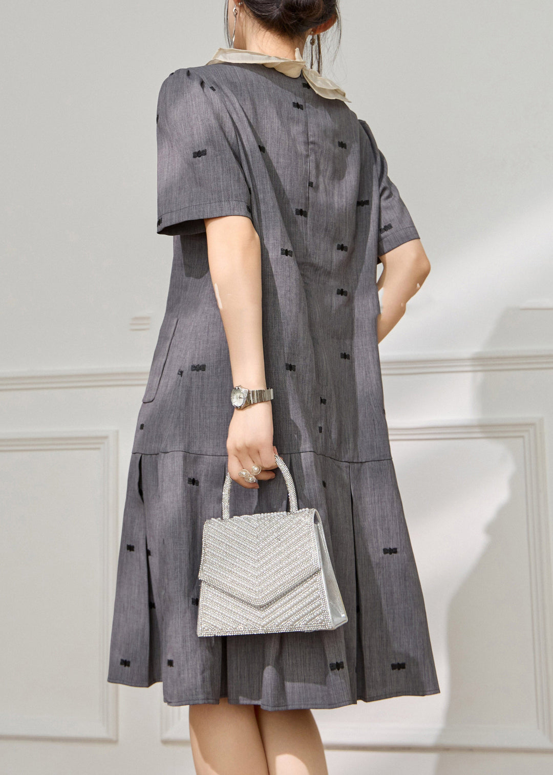 Unique Grey O-Neck Embroidered Pockets Maxi Dress Short Sleeve