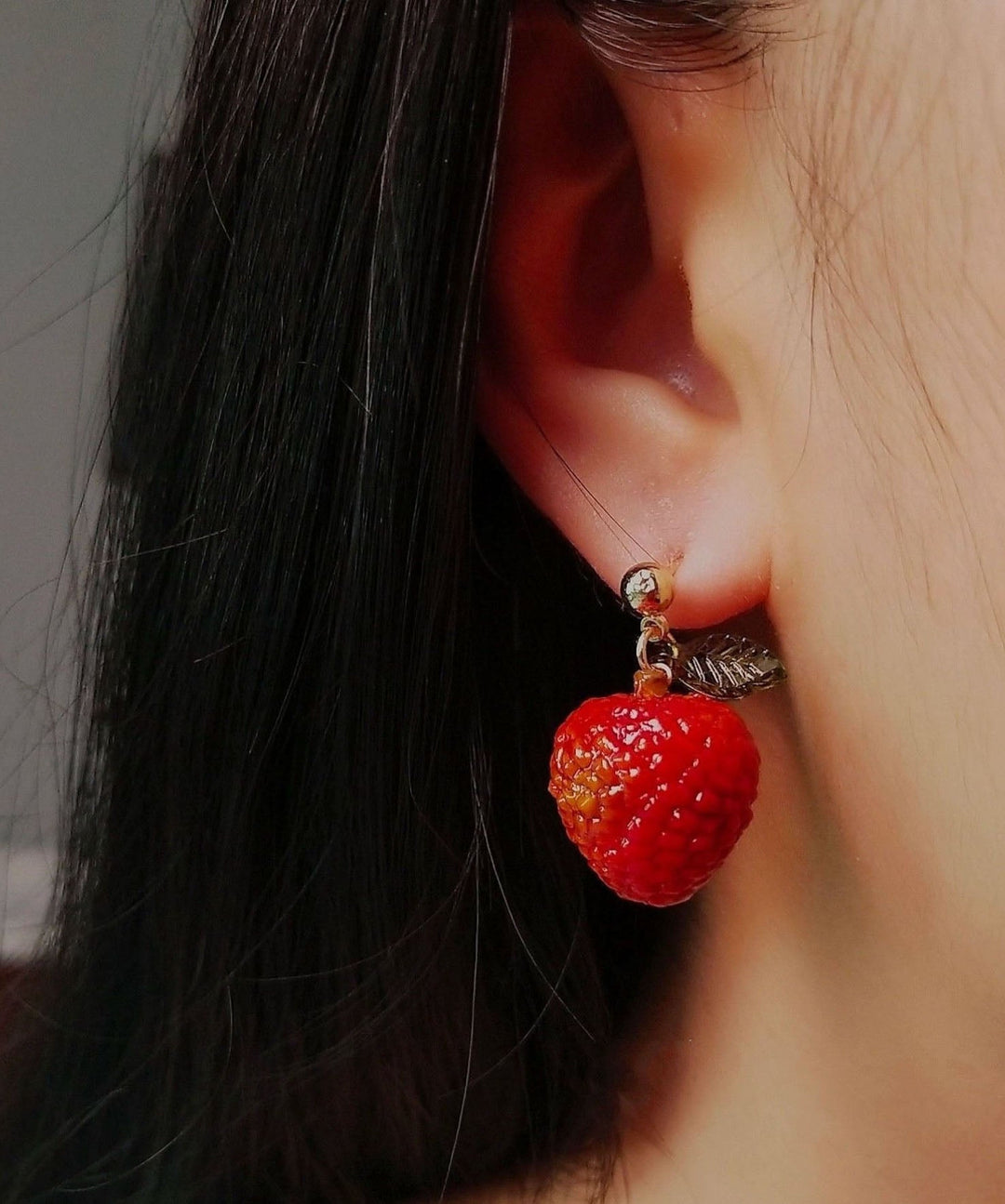 Unique Red Sterling Silver Overgild Single Litchi Drop Earrings