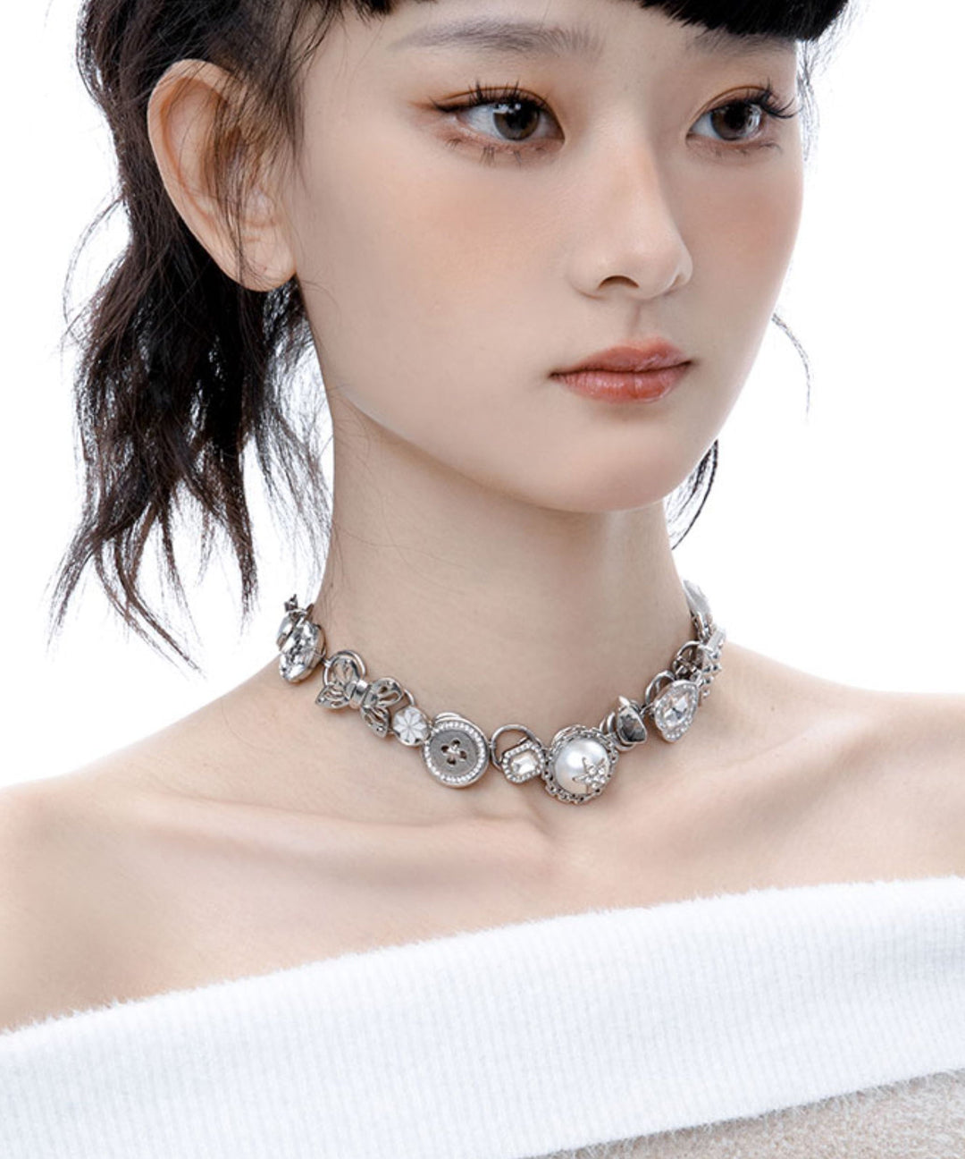 Unique Silk Zircon Button Butterfly Alloy Choker