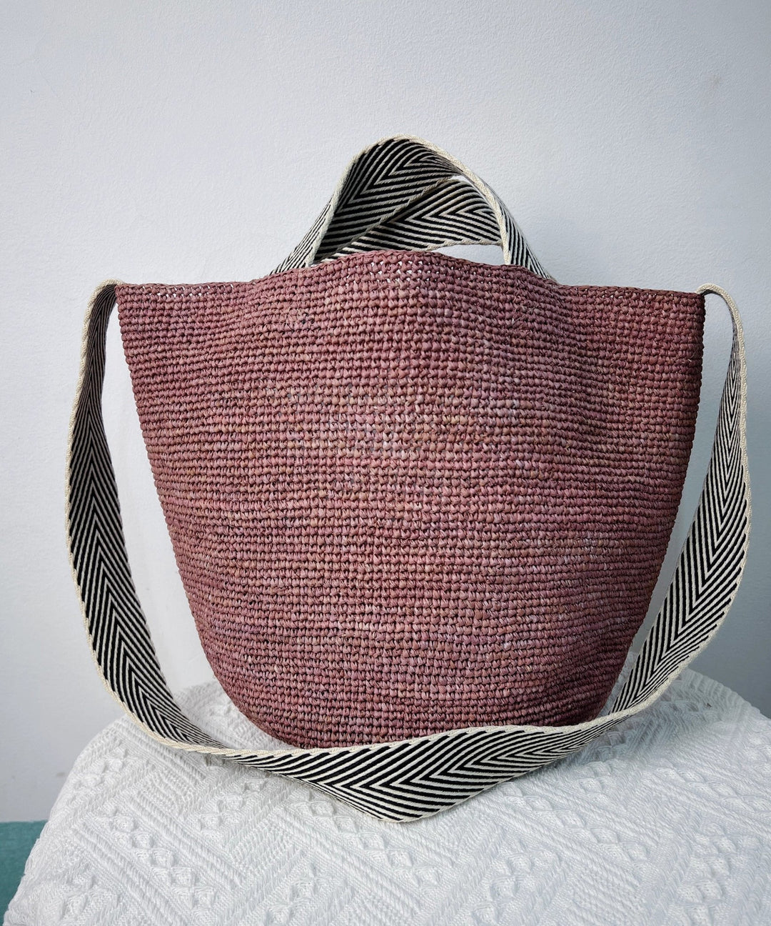 Vacation Style Khaki Large Vapacity Woven Versatile Shoulder Bag