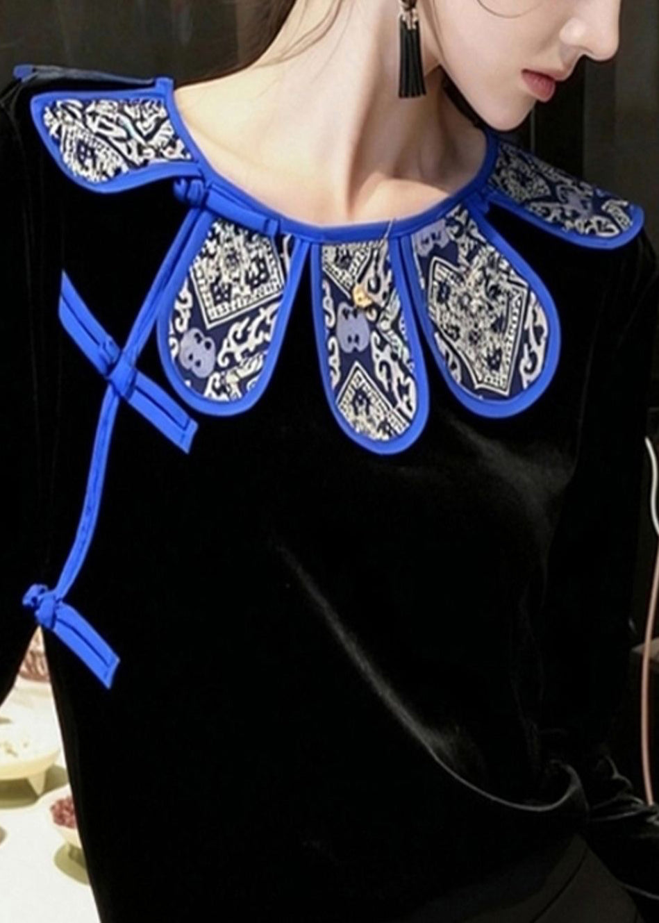 Vintage Black Chinese Button Silk Velour Oriental Shirts Spring