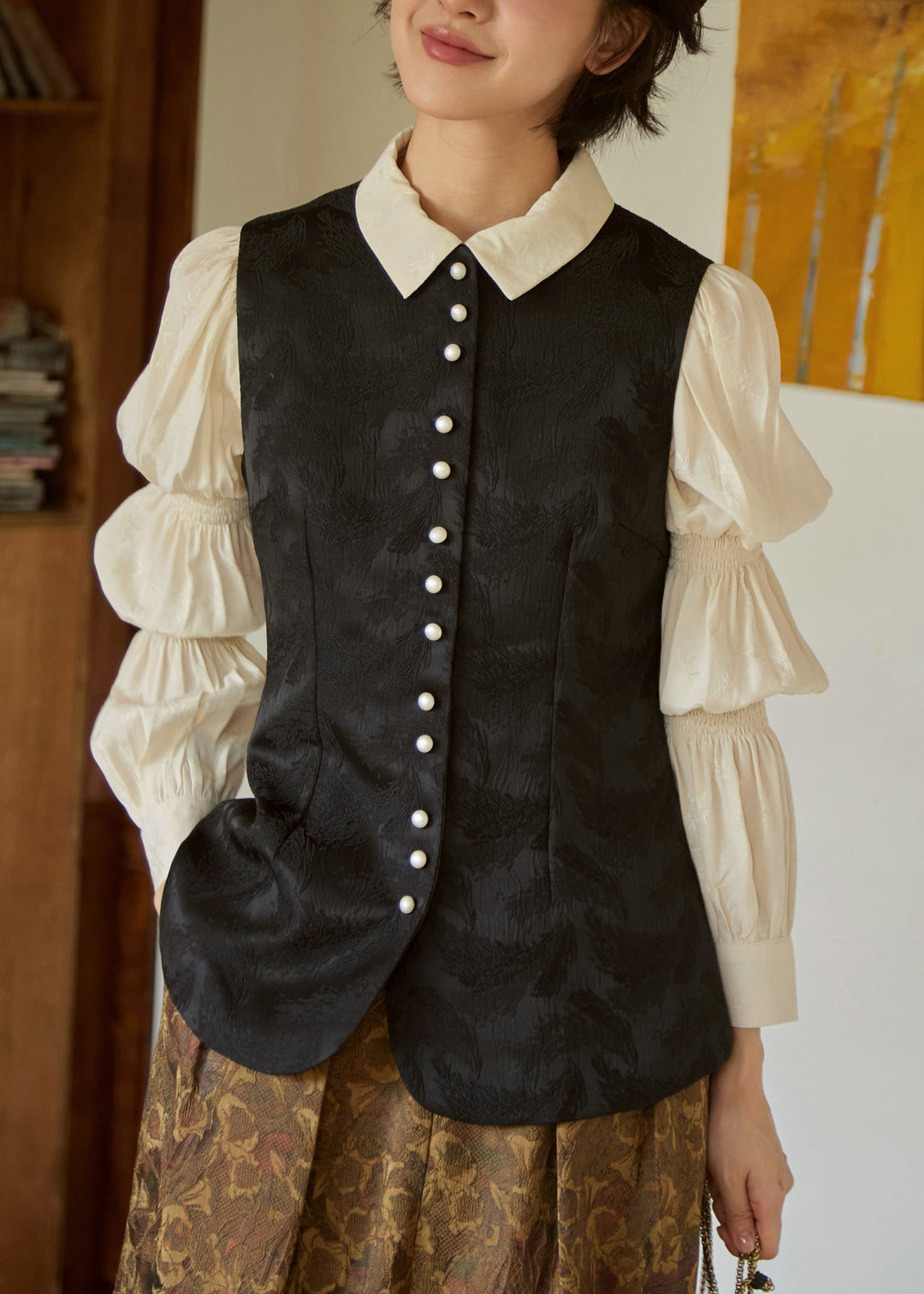 Vintage Black O Neck Jacquard Button Silk Vest Sleeveless