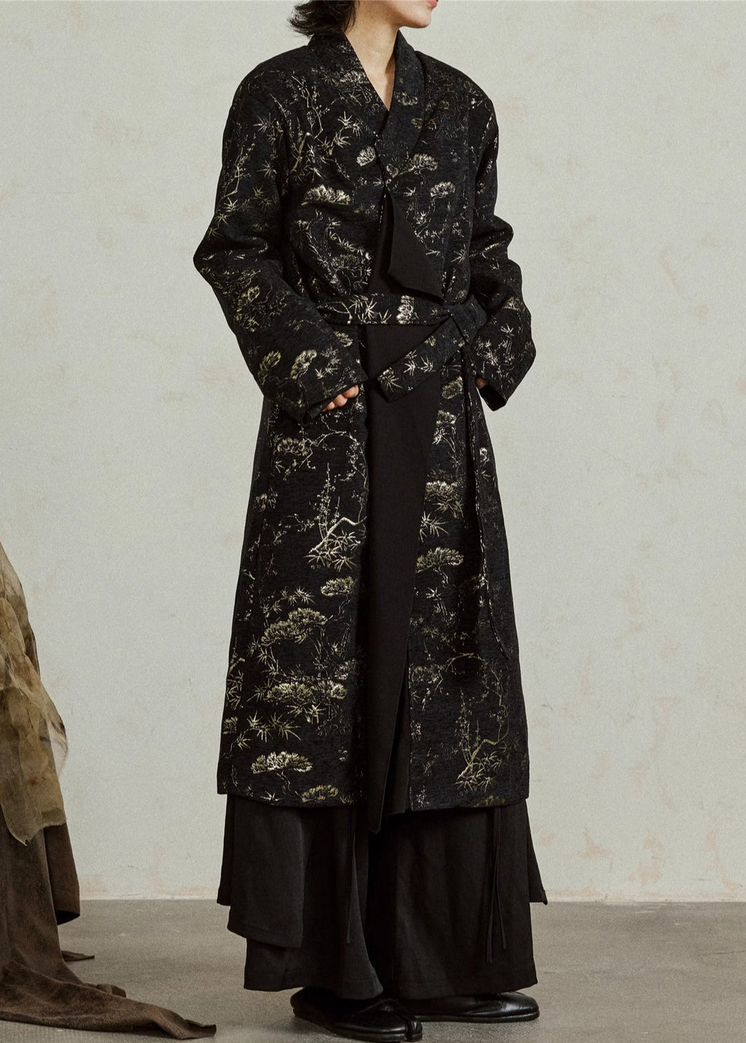 Vintage Black V Neck Tie Waist Jacquard Maxi Coats Fall