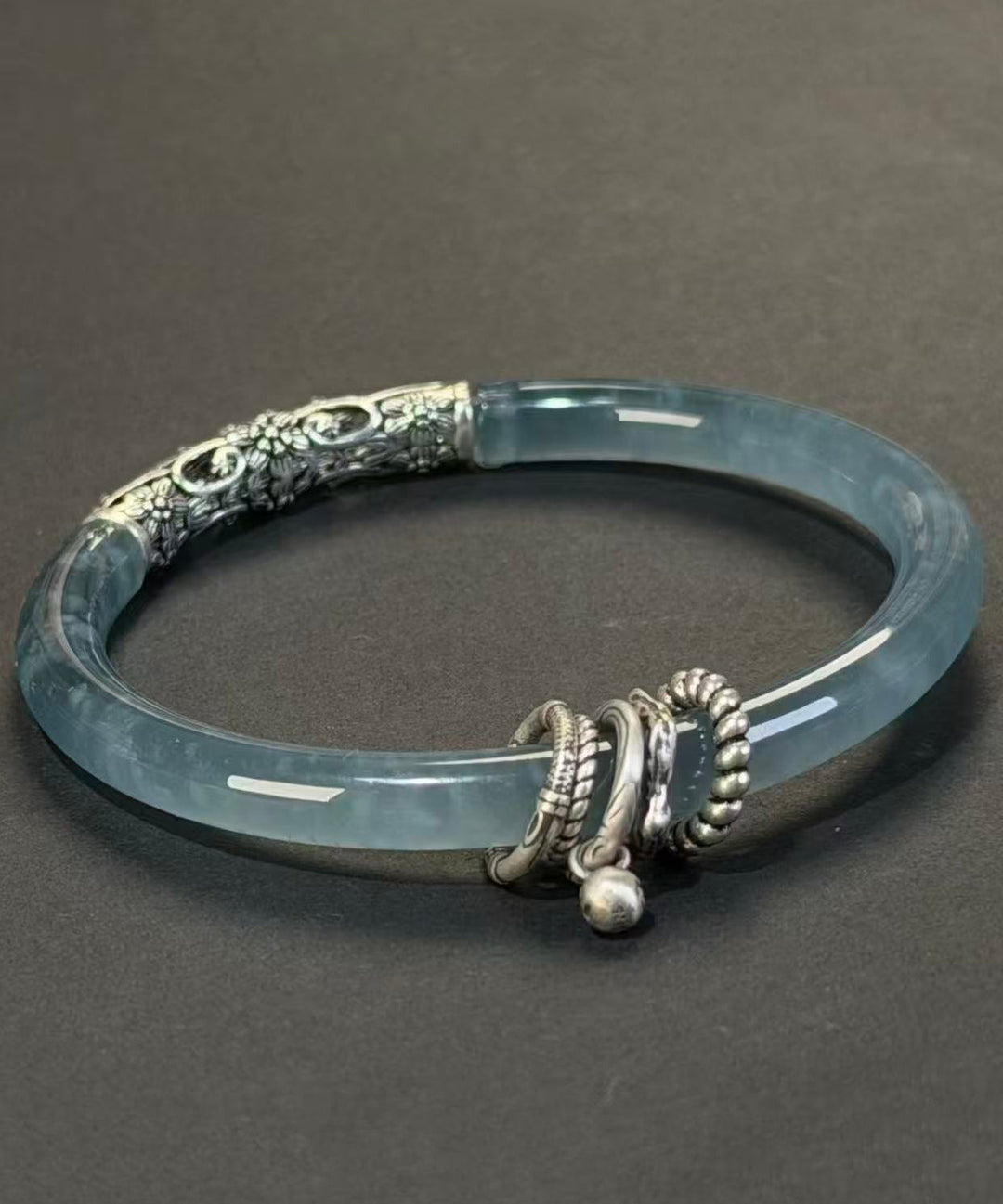 Vintage Blue Resin Antiqued Cut Out Carving Bangle