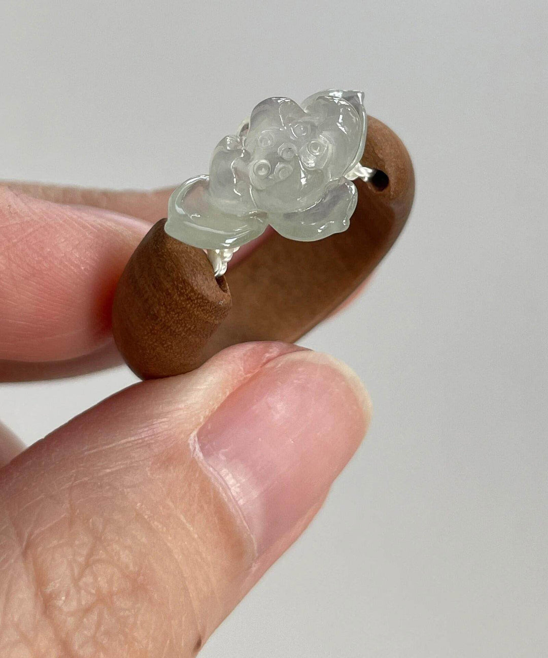 Vintage Brown Wooden Patchwork Jade Lotus Rings