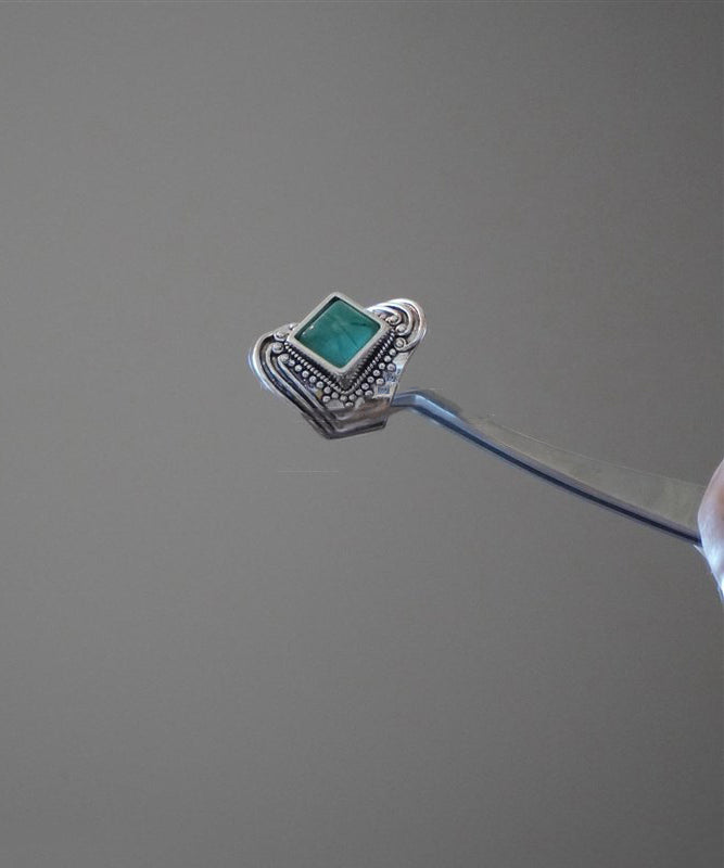 Vintage Green Sterling Silver Turquoise Dragon Totem Ring