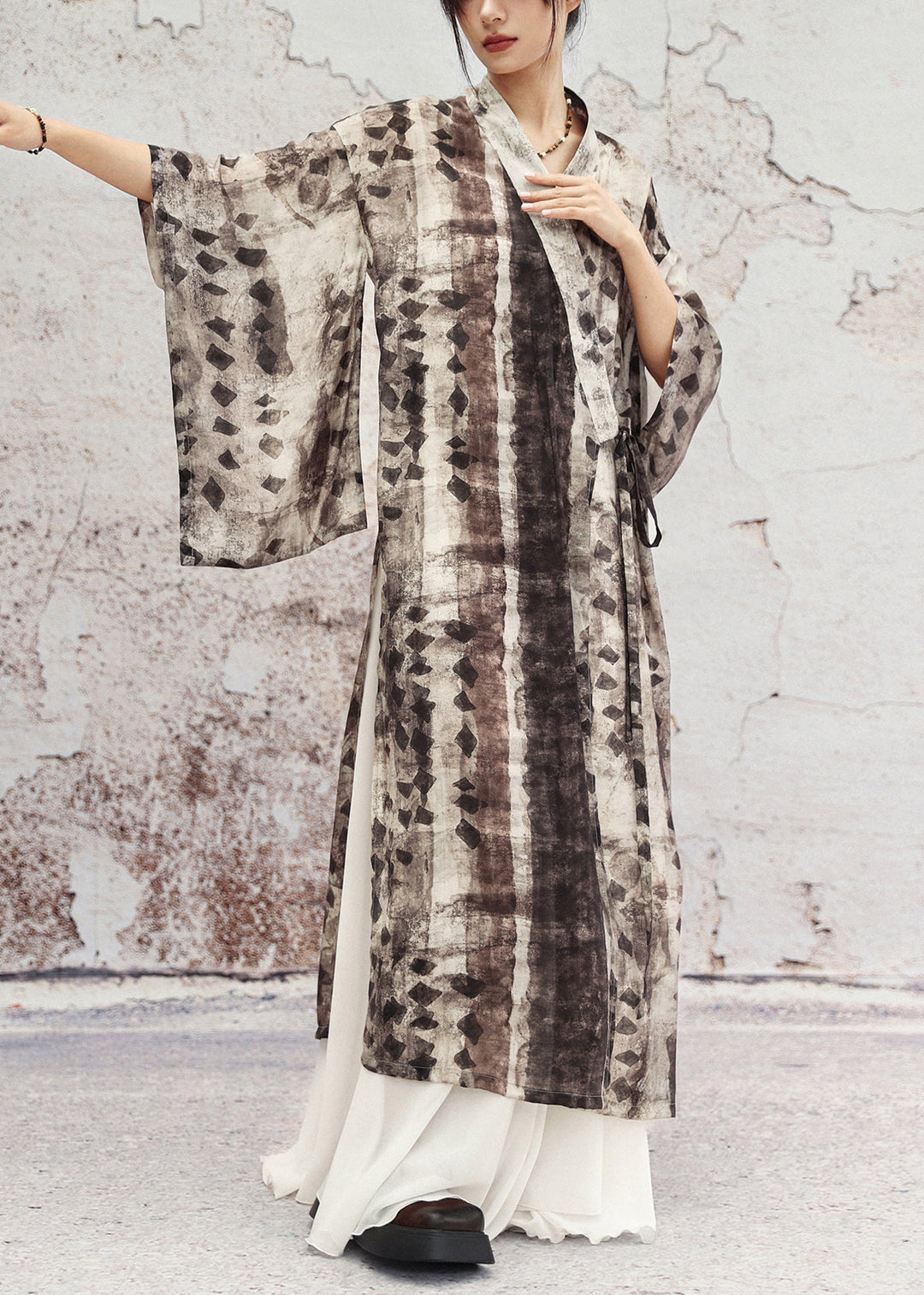 Vintage Grey Print Lace Up Side Open Cotton Long Coat Half Sleeve