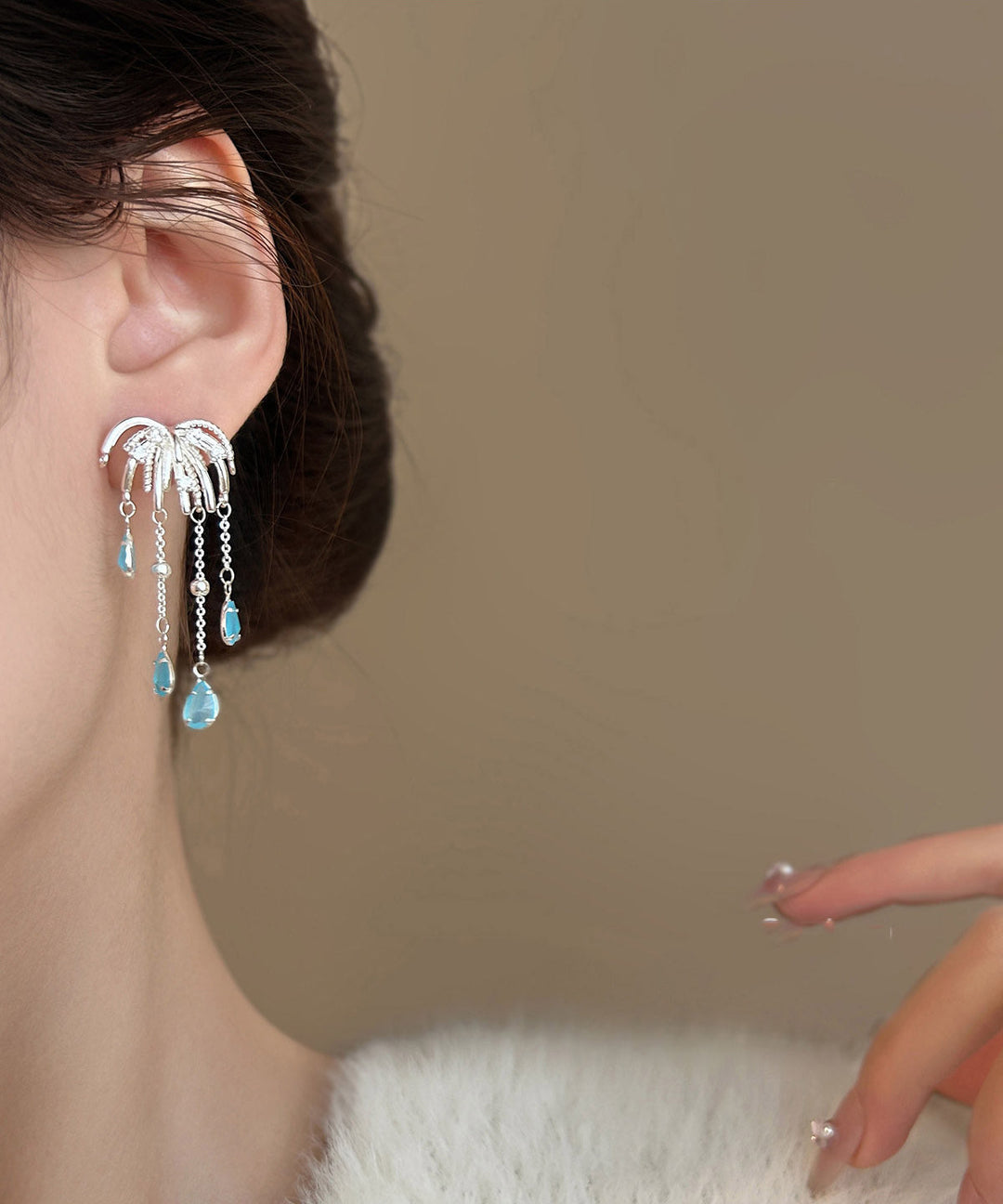Vogue Blue Copper Alloy Water Drop Fireworks Drop Earrings