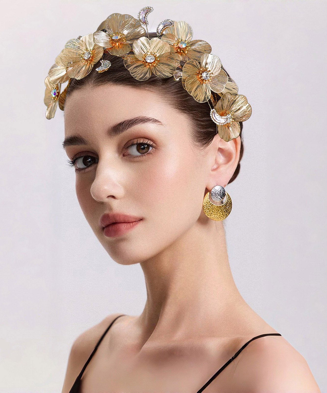 Vogue Gold Alloy Floral Zircon HairPiece - Omychic