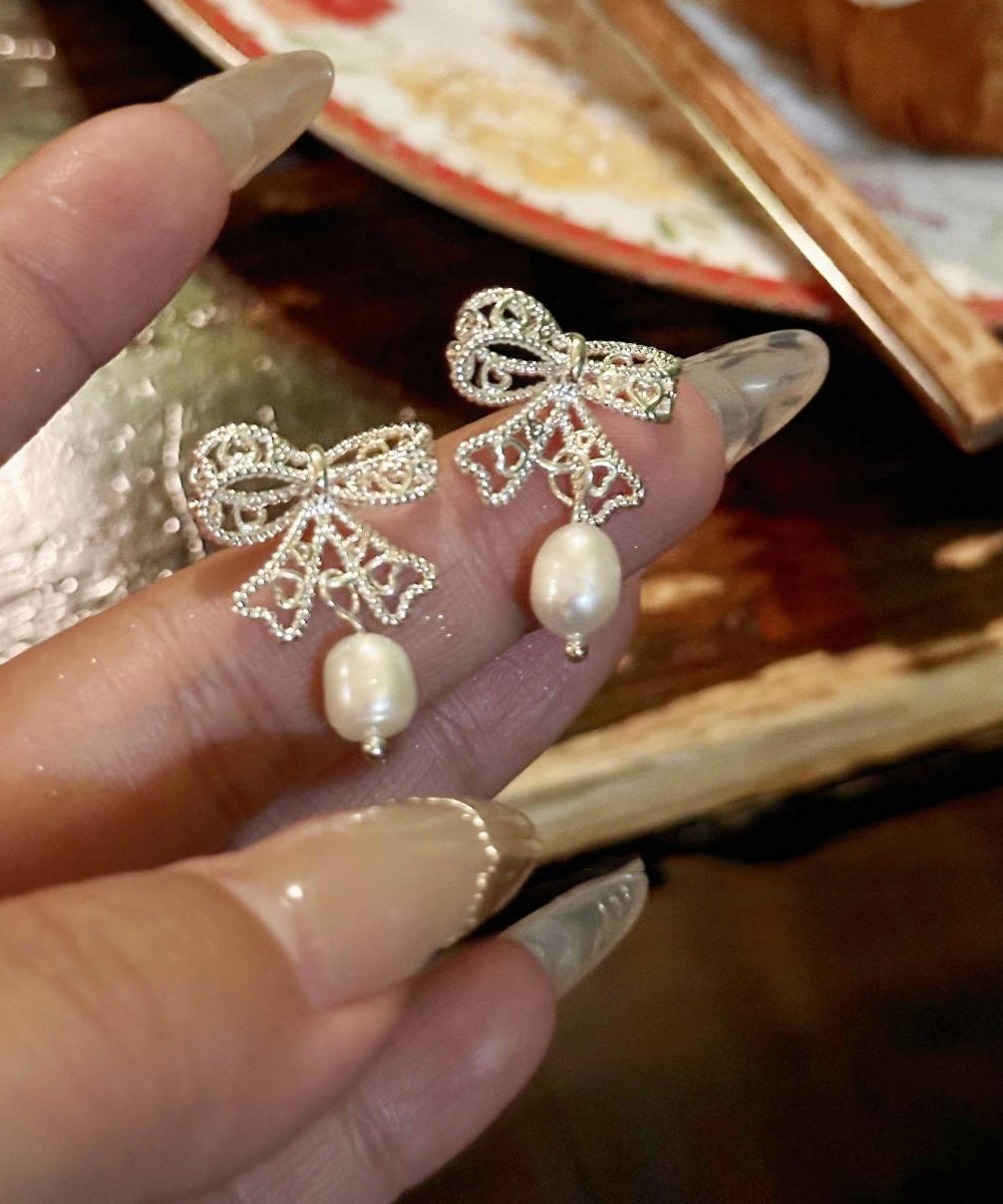 Vogue Gold Copper Overgild Hollow Out Bow Pearl Drop Earrings