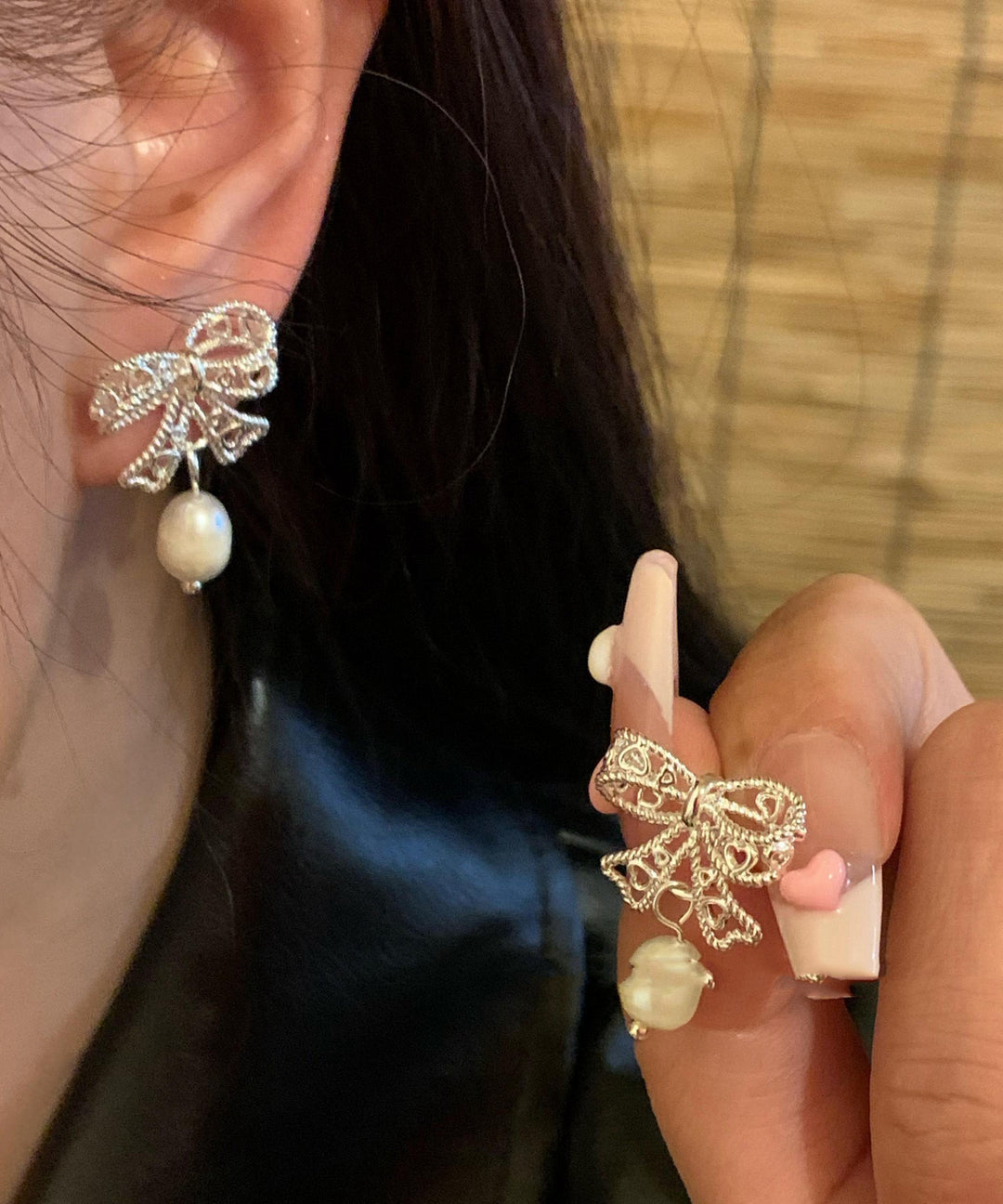 Vogue Gold Copper Overgild Hollow Out Bow Pearl Drop Earrings