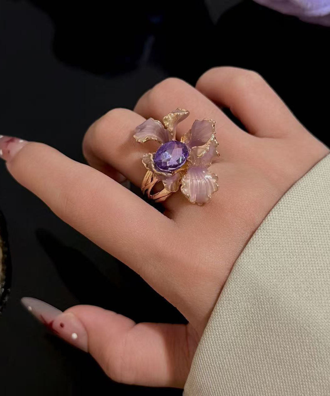 Vogue Purple Alloy Zircon Iris Gem Stone Rings