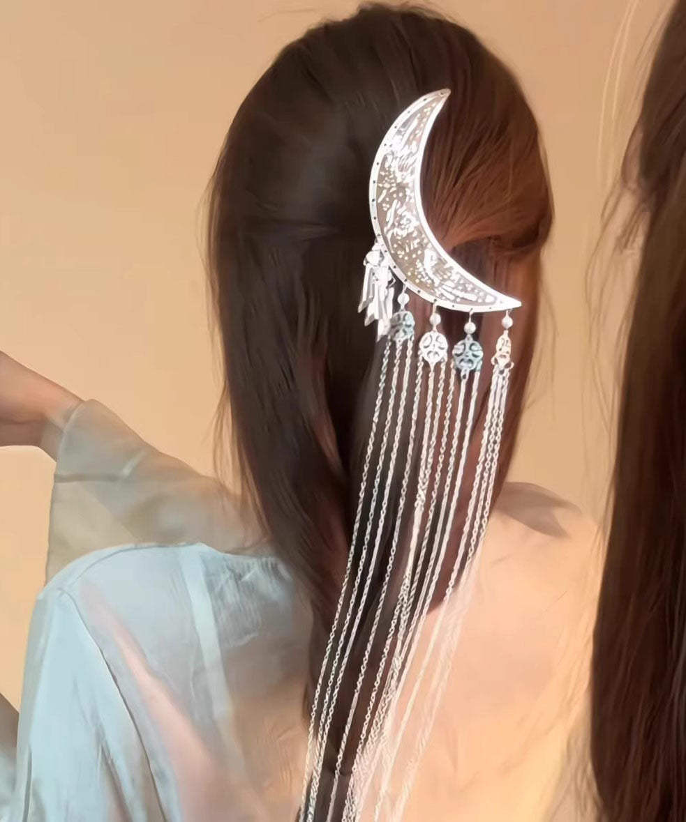 Vogue Silk Alloy Crescent Moon Tassel Hairpin