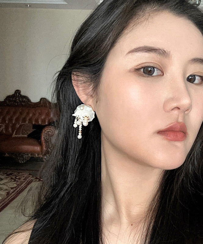 Vogue White Alloy Conch Pearl Drop Earrings