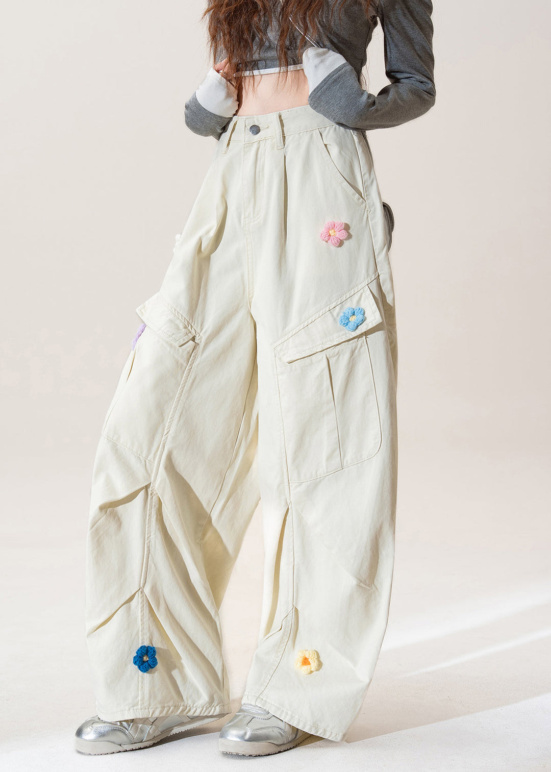 Women Apricot Pockets Floral Wrinkled Denim Pants Fall