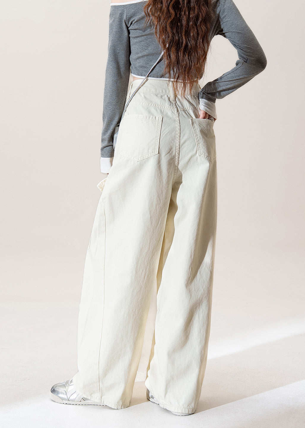 Women Apricot Pockets Floral Wrinkled Denim Pants Fall