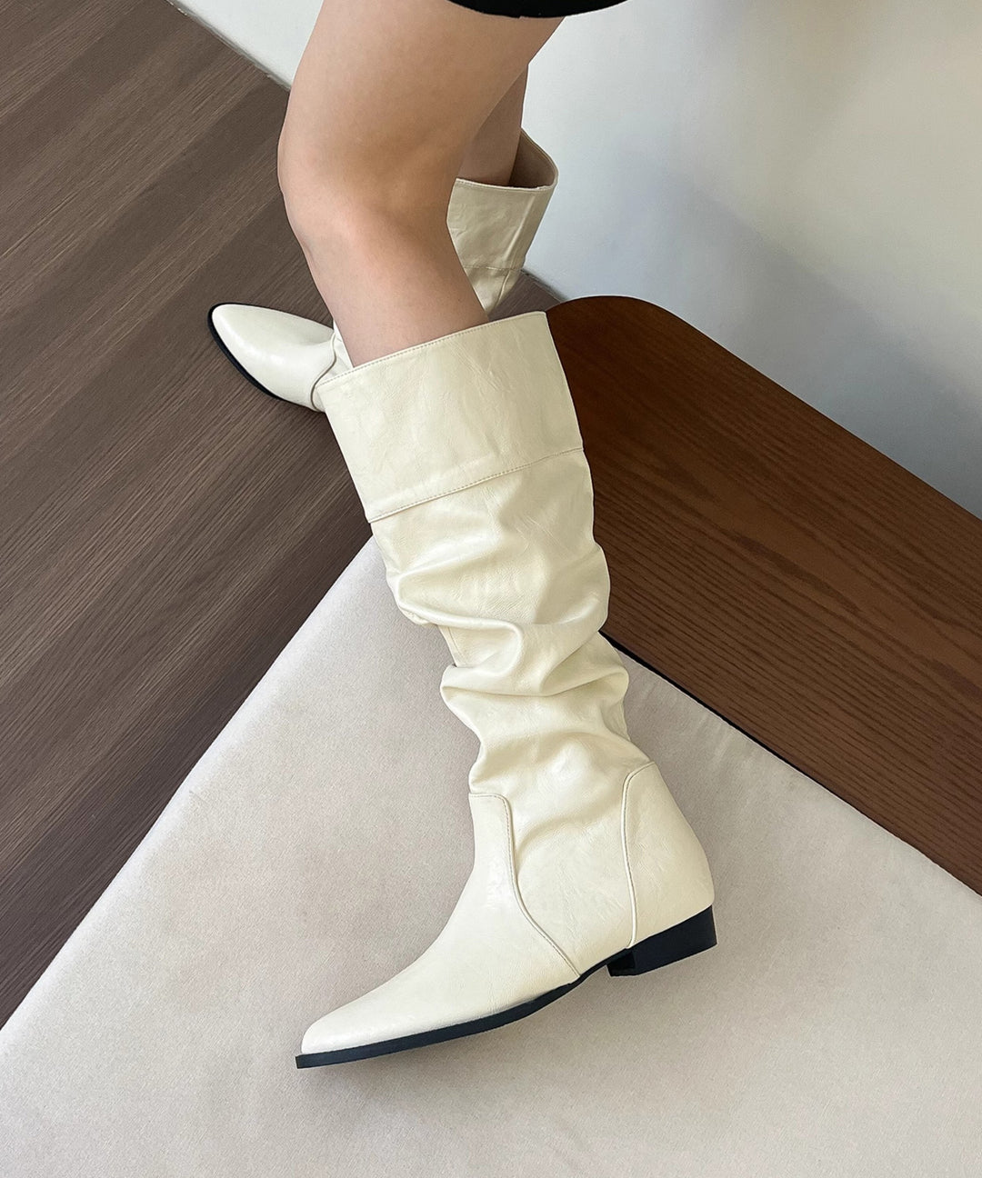Women Black Faux Leather Splicing Chunky Boots Pointed Toe