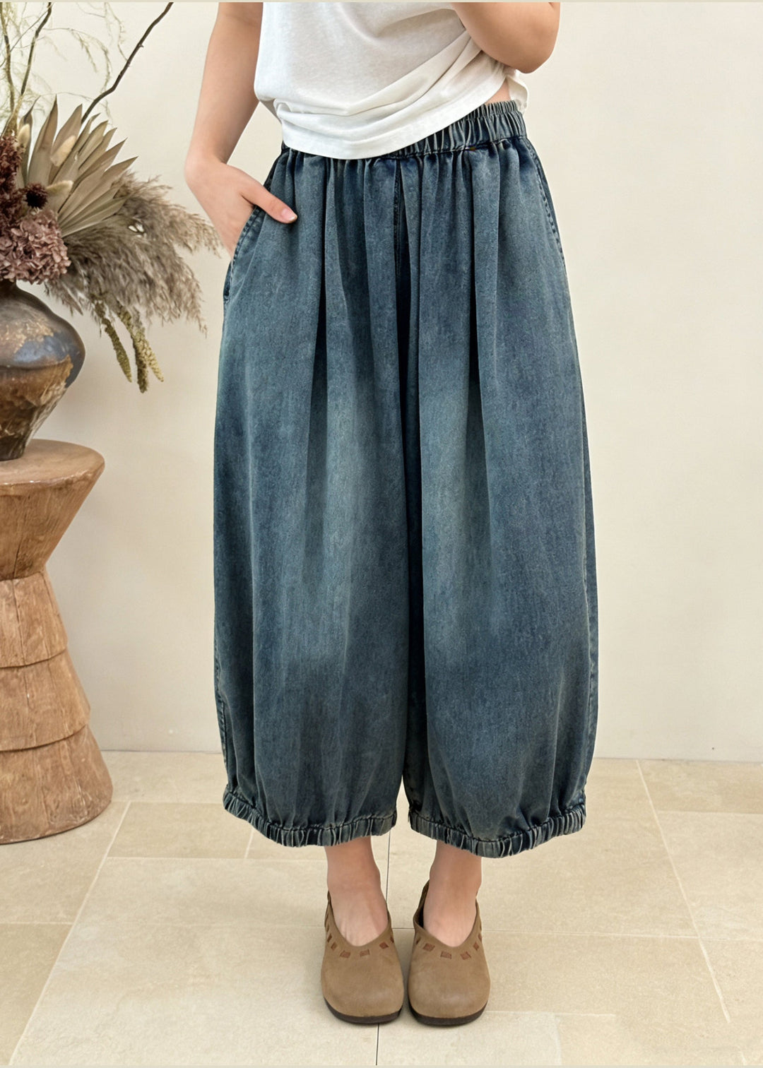 Women Blue Pockets Elastic Waist Denim Crop Pants Fall