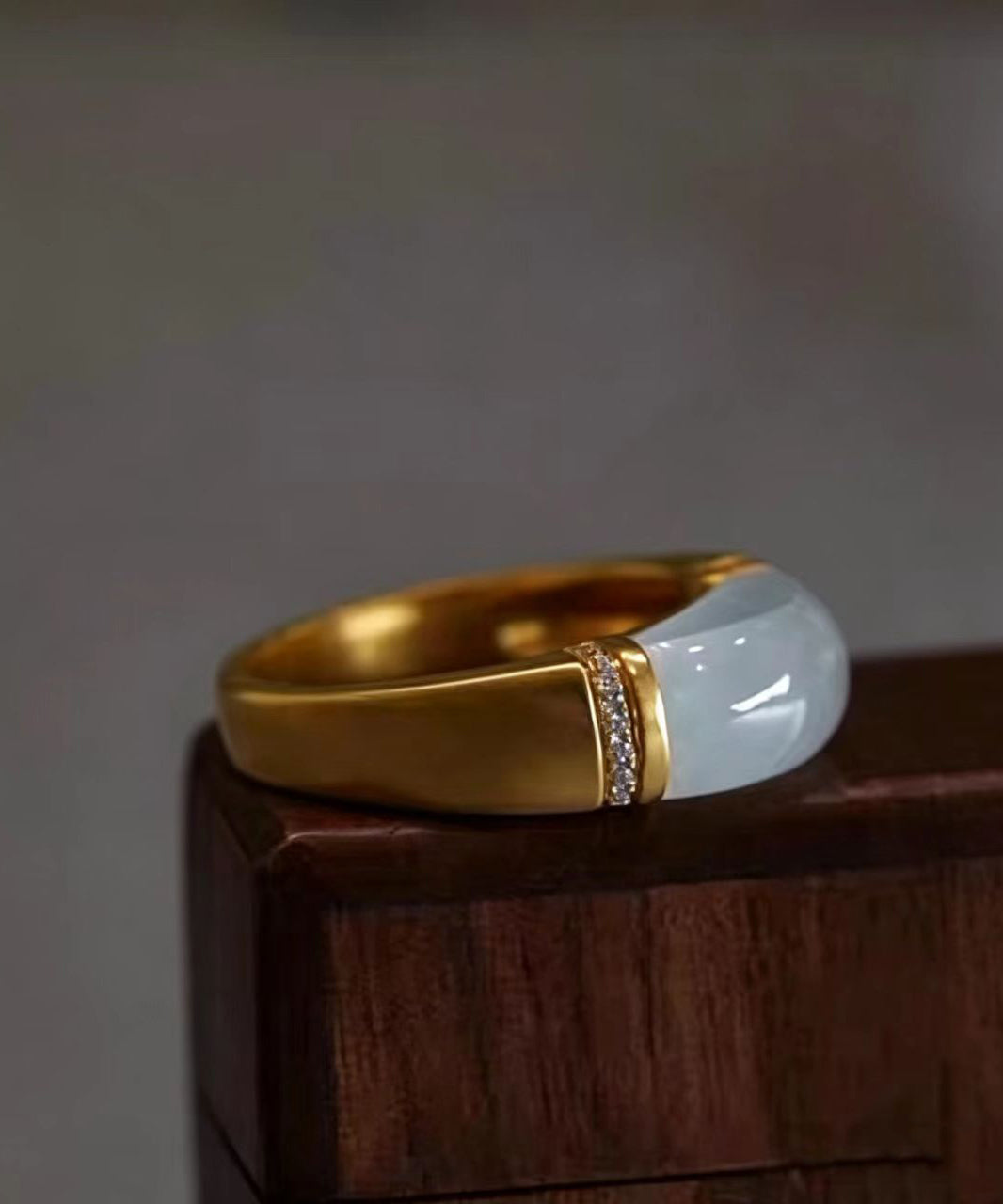 Women Gold Zircon Alloy Imitation Chalcedony Rings