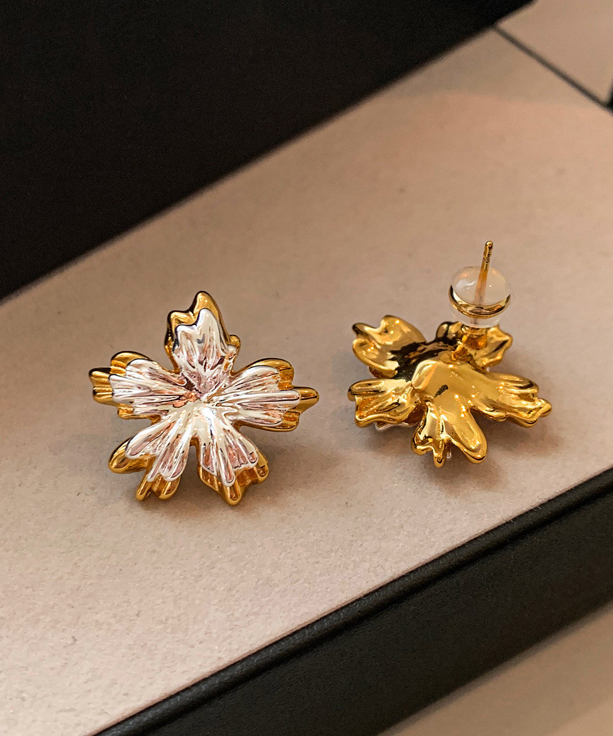 Women Golden And Silvery Flower Shape Metal Stud Earrings - Omychic