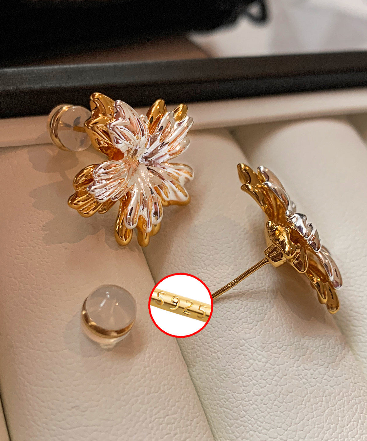 Women Golden And Silvery Flower Shape Metal Stud Earrings - Omychic