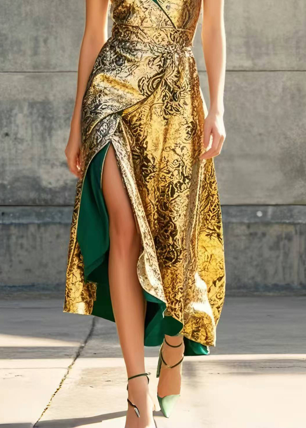 Women Golden Jacquard Side Open Party Dresses Sleeveless