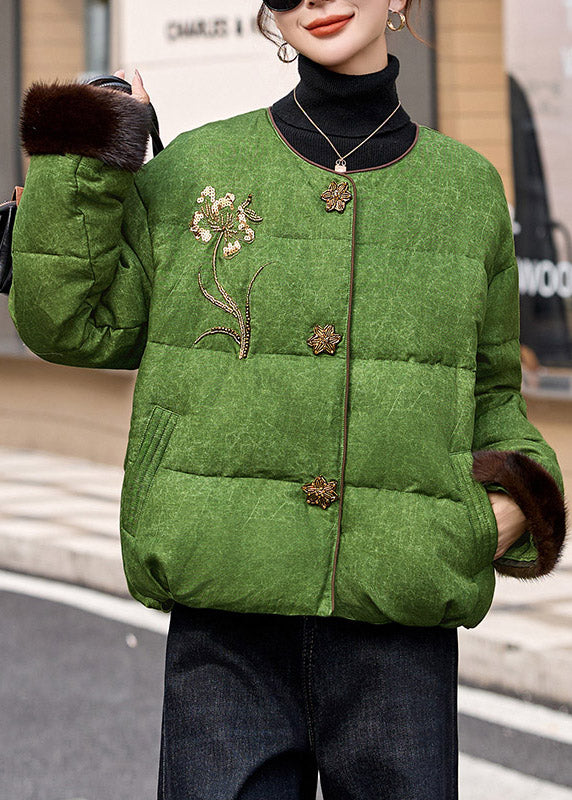 Women Green O-Neck Embroidered Duck Down Jacket In Winter