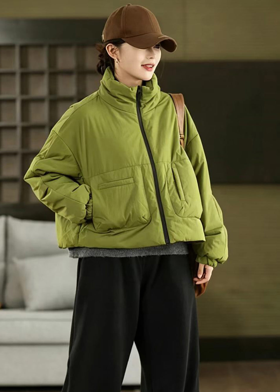Women Green Stand Collar Pockets Cotton Filled Short Puffer Jacket Winter