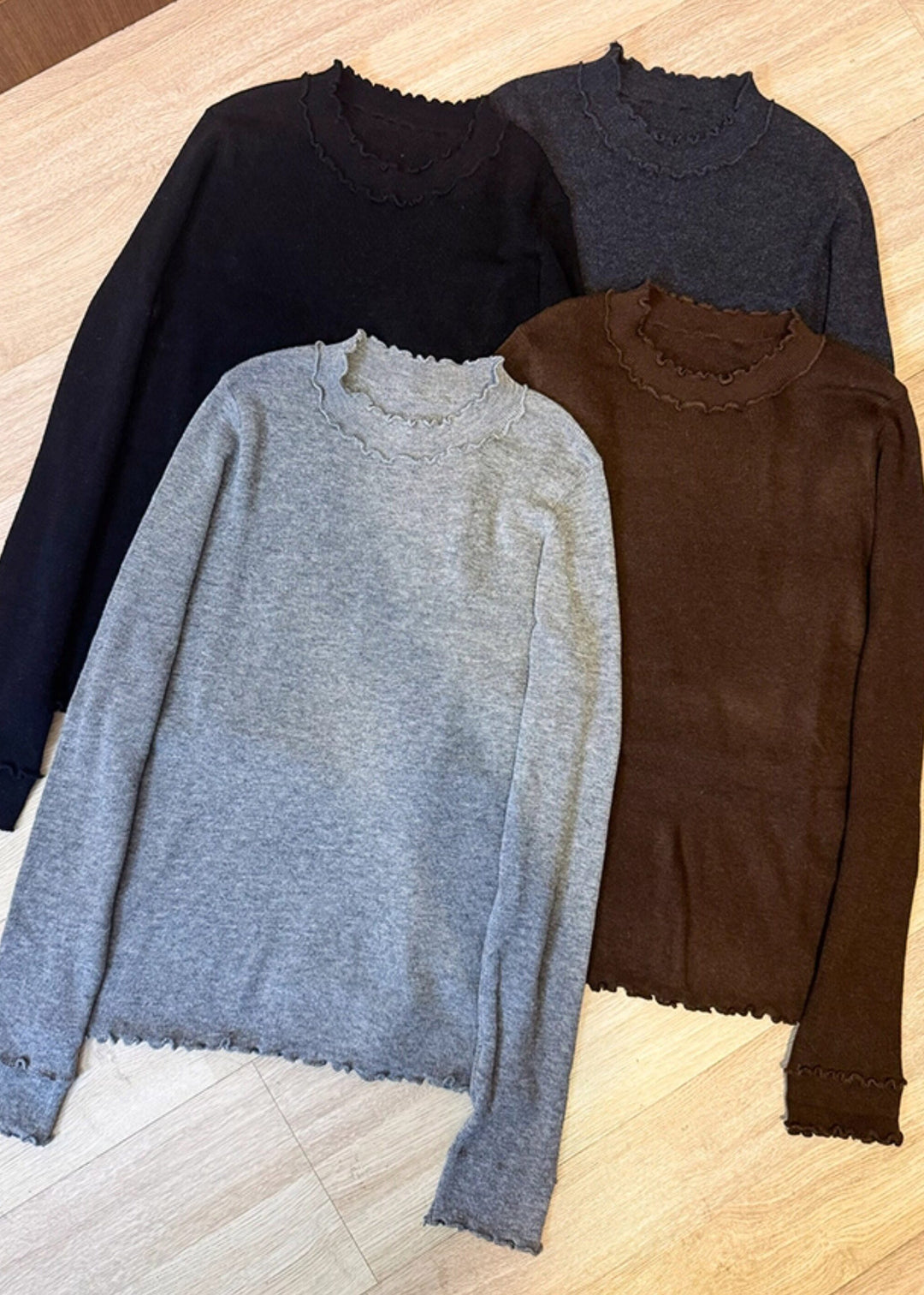 Women Grey Ruffled Silm Fit Knit Pullover Spring