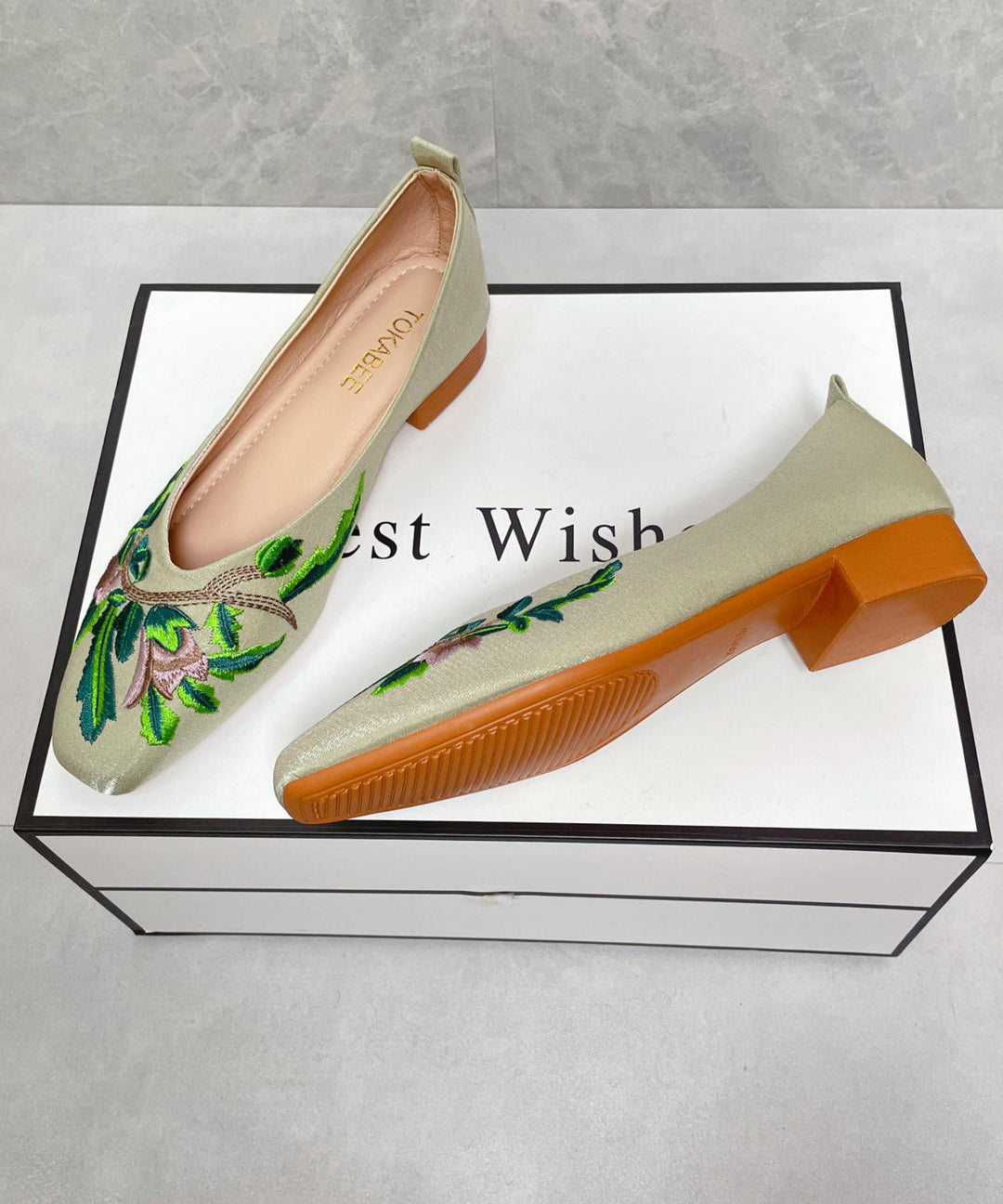 Women Splicing Green Satin Embroidered Penny Loafers