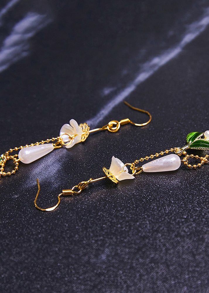 Women Water Droplet Pearl Green Leaf Drop Earrings - Omychic