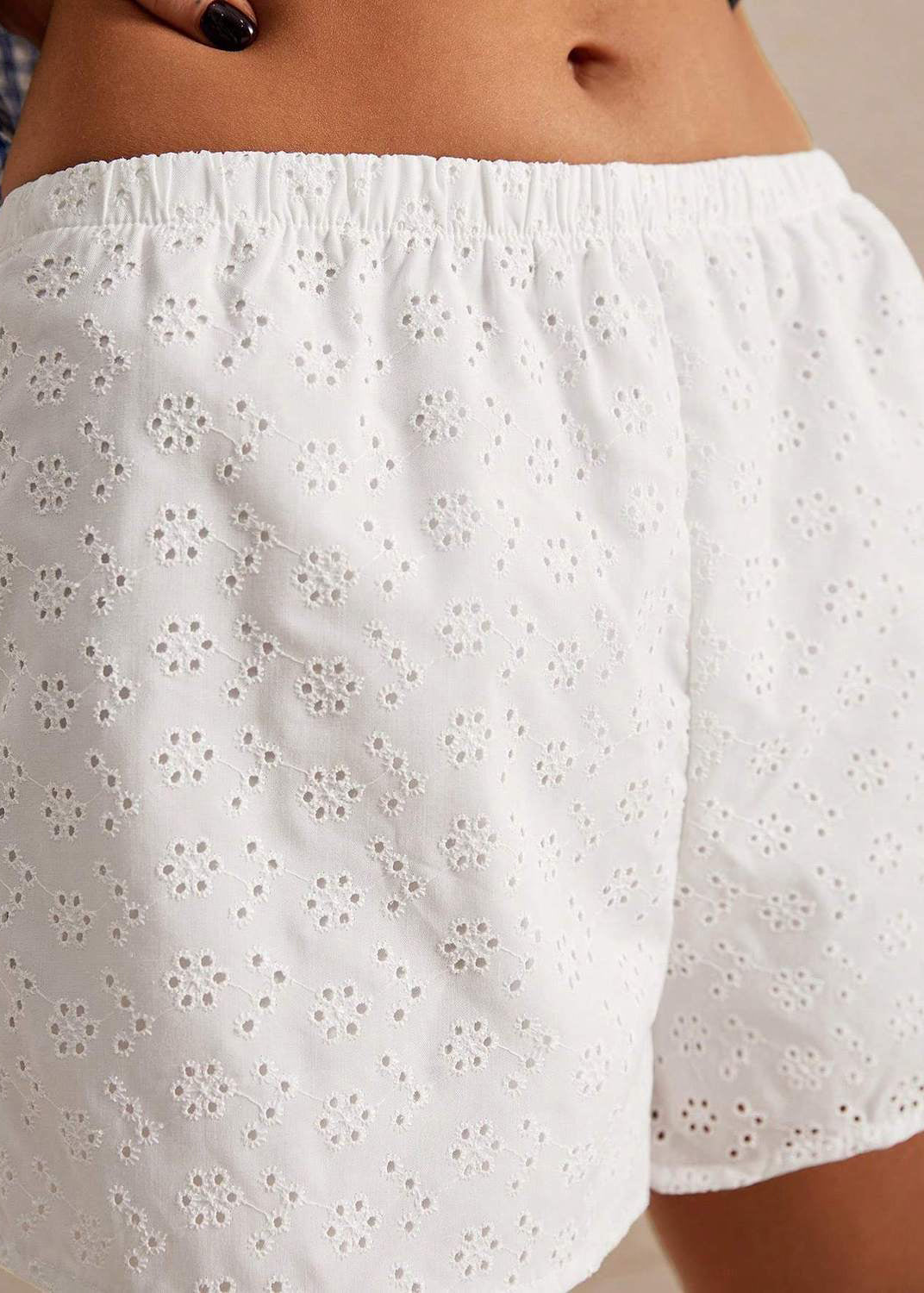 Women White Embroidered Elastic Waist Cotton Shorts Summer