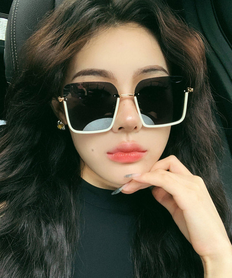 Women White Metal Patchwork Ultraviolet-Proof Sunglasses