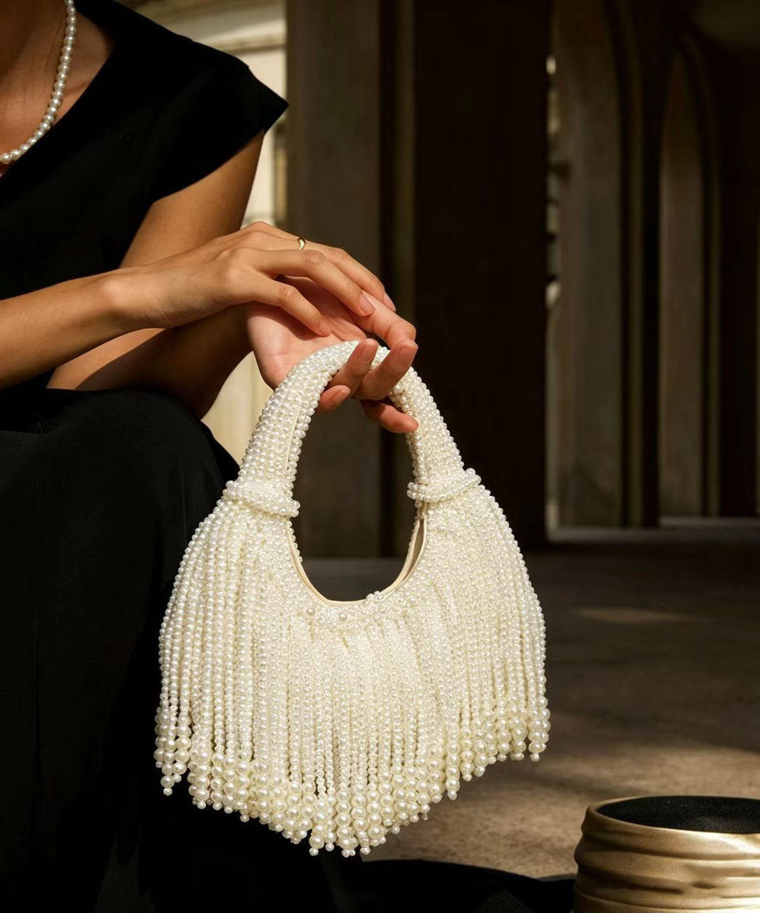 Women White String Pearl Weave Tassel Tote